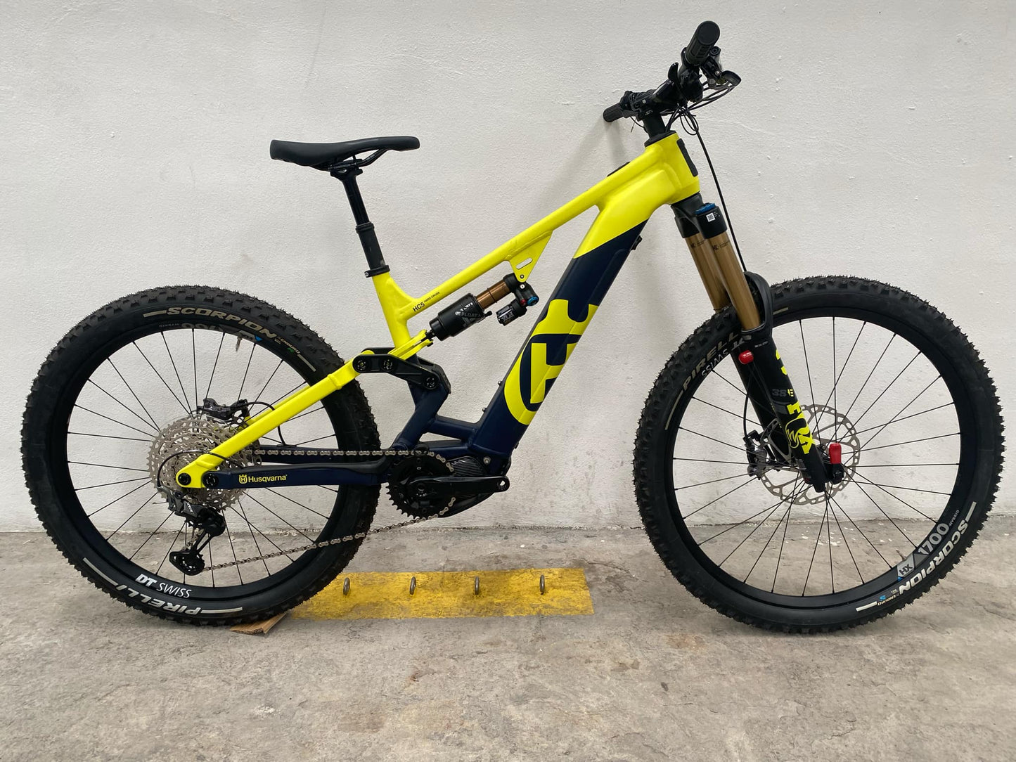 E BIKE HUSQVARNA HC 5