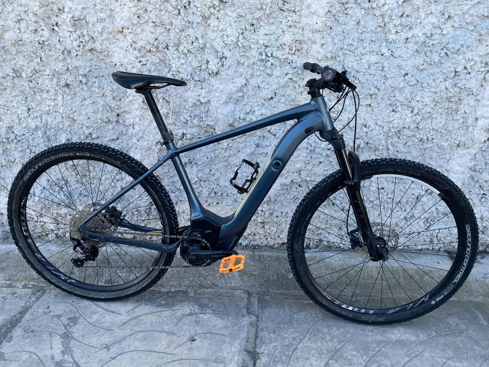 Specialized trubo levo hardtail