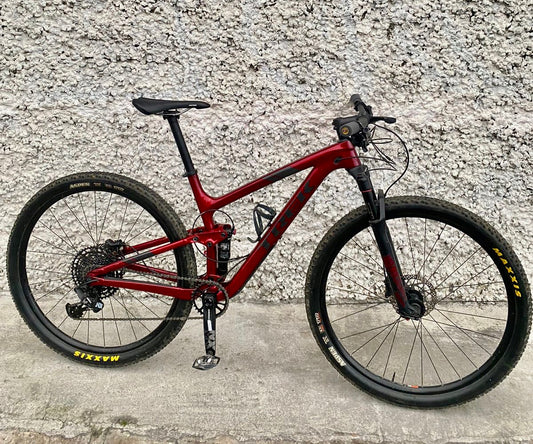 Bicicleta TREK Top Fuel 9.7