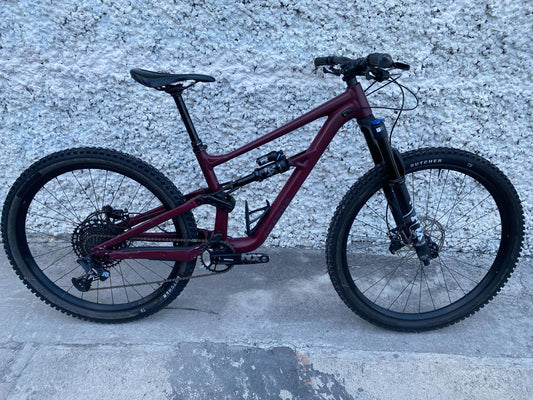 Specialized Status 140